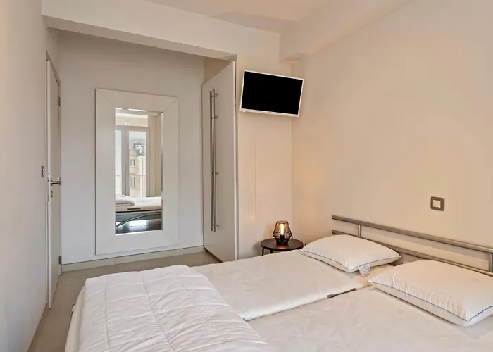 Magdalena 5a 5v Apartment